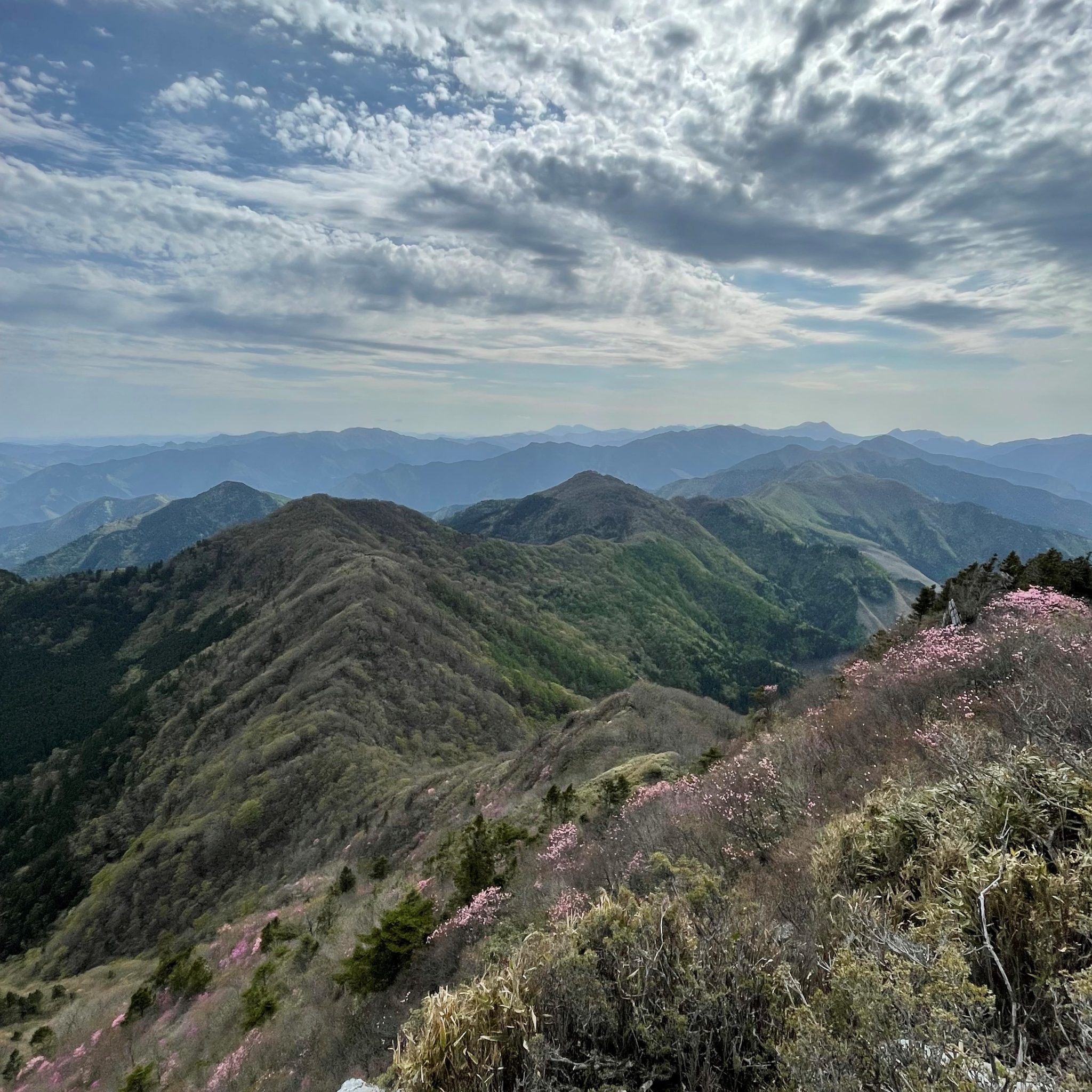 ‐四国山地‐ 四国山地縦走登山記